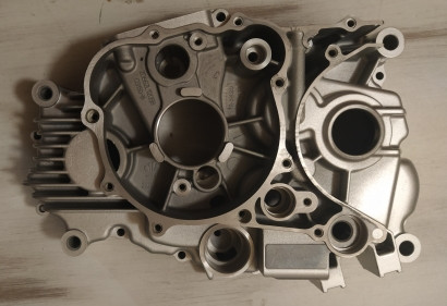 Корпус картера левый 157FMI,162FMJ,166/167FMM (баланс. вал) (CGB125-250) купить Корпус картера левый 157FMI,162FMJ,166/167FMM (баланс. вал) (CGB125-250) купить