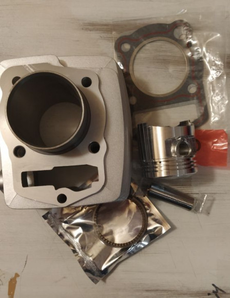 Цилиндро-поршневая группа 4Т 156FMI/157FMI (CB125) 125см3 D56,5 купить Цилиндро-поршневая группа 4Т 156FMI/157FMI (CB125) 125см3 D56,5 купить